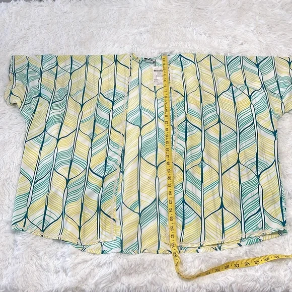 NWT Manuhealii Butterfly Kimono Lei Hulu White Peacock OS - Picture 3 of 6